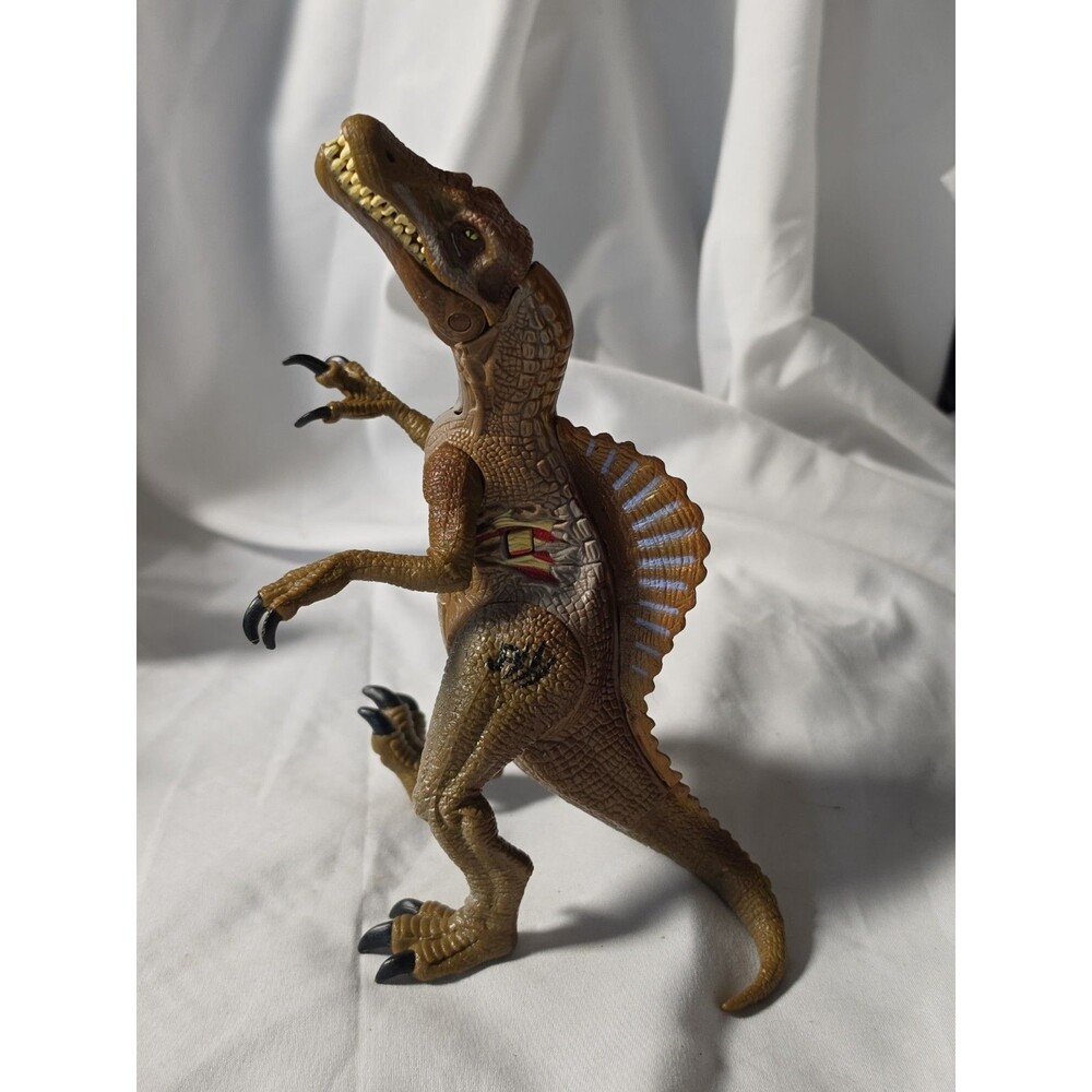 Hasbro JURASSIC PARK 3 III SPINOSAURUS battle damaged 2000 w/ working SOUND